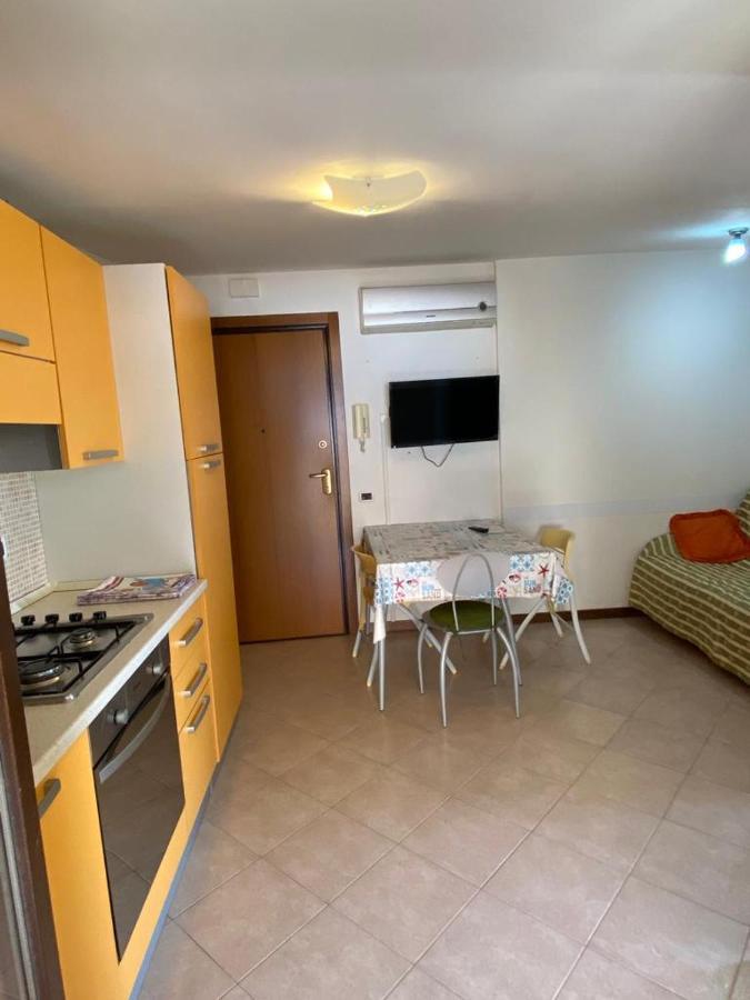 Appartamento Casa Vacanze 70M2 Alba Adriatica Exterior photo